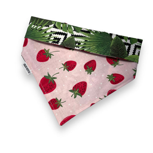 Tropical Strawberry Snap On Bandana